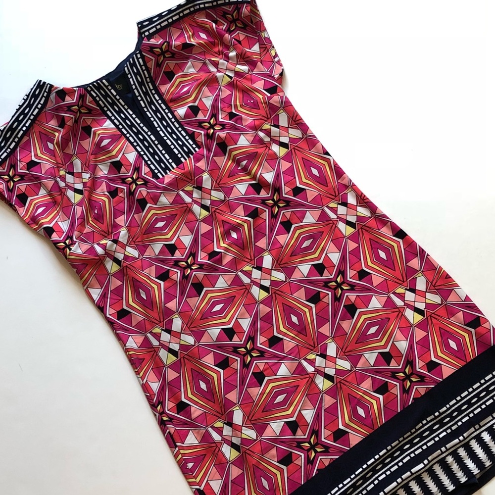 LAUNDRY by Shelli Segall Mixed Print Tunic Dress